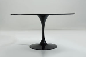 Tulip Table – 52" Round (Black)